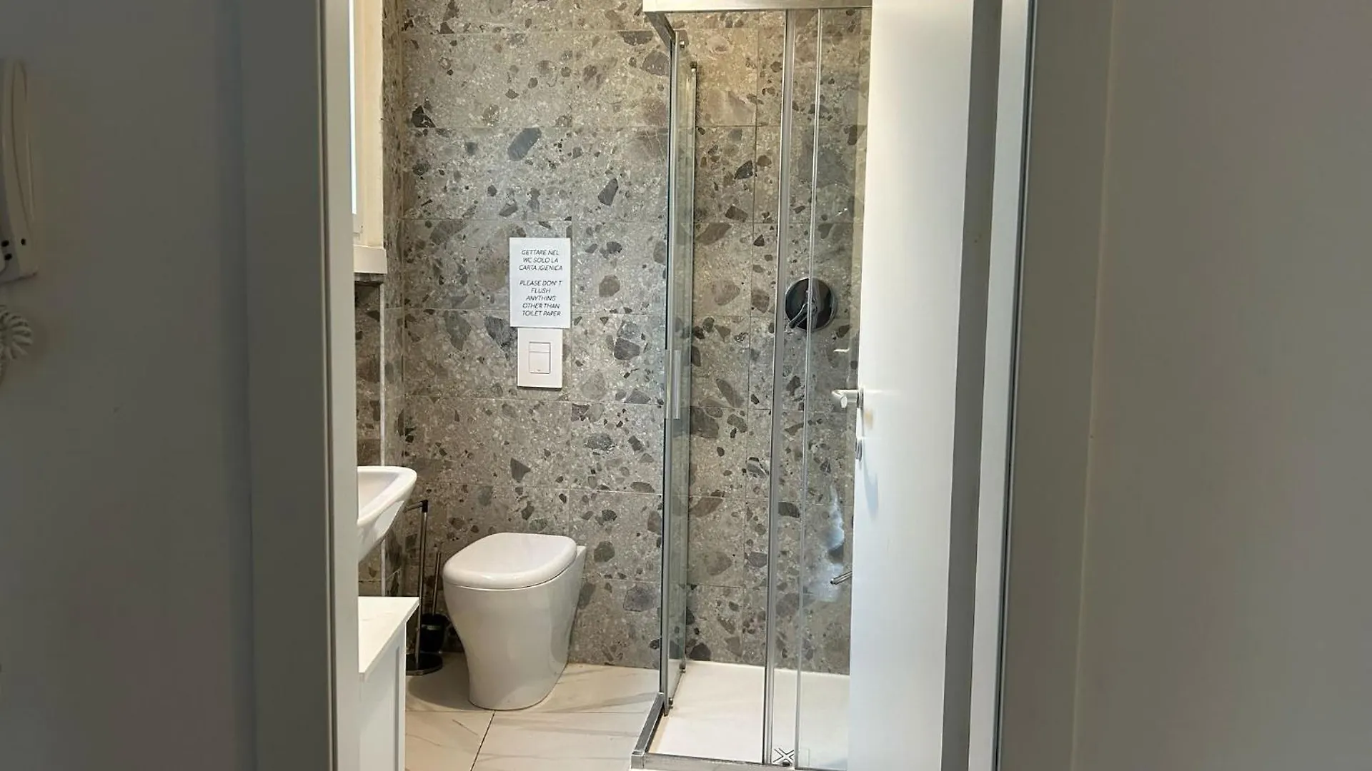 Modern Duomo Rooms Milan Guest house